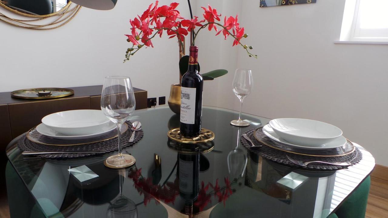 Luxury 1 Bedroom Duplex With Free Parking Plymouth Bagian luar foto